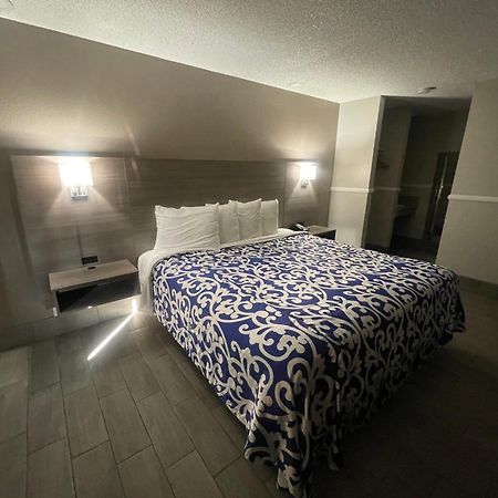 Simplestay Suites - Downtown San Bernardino Zewnętrze zdjęcie
