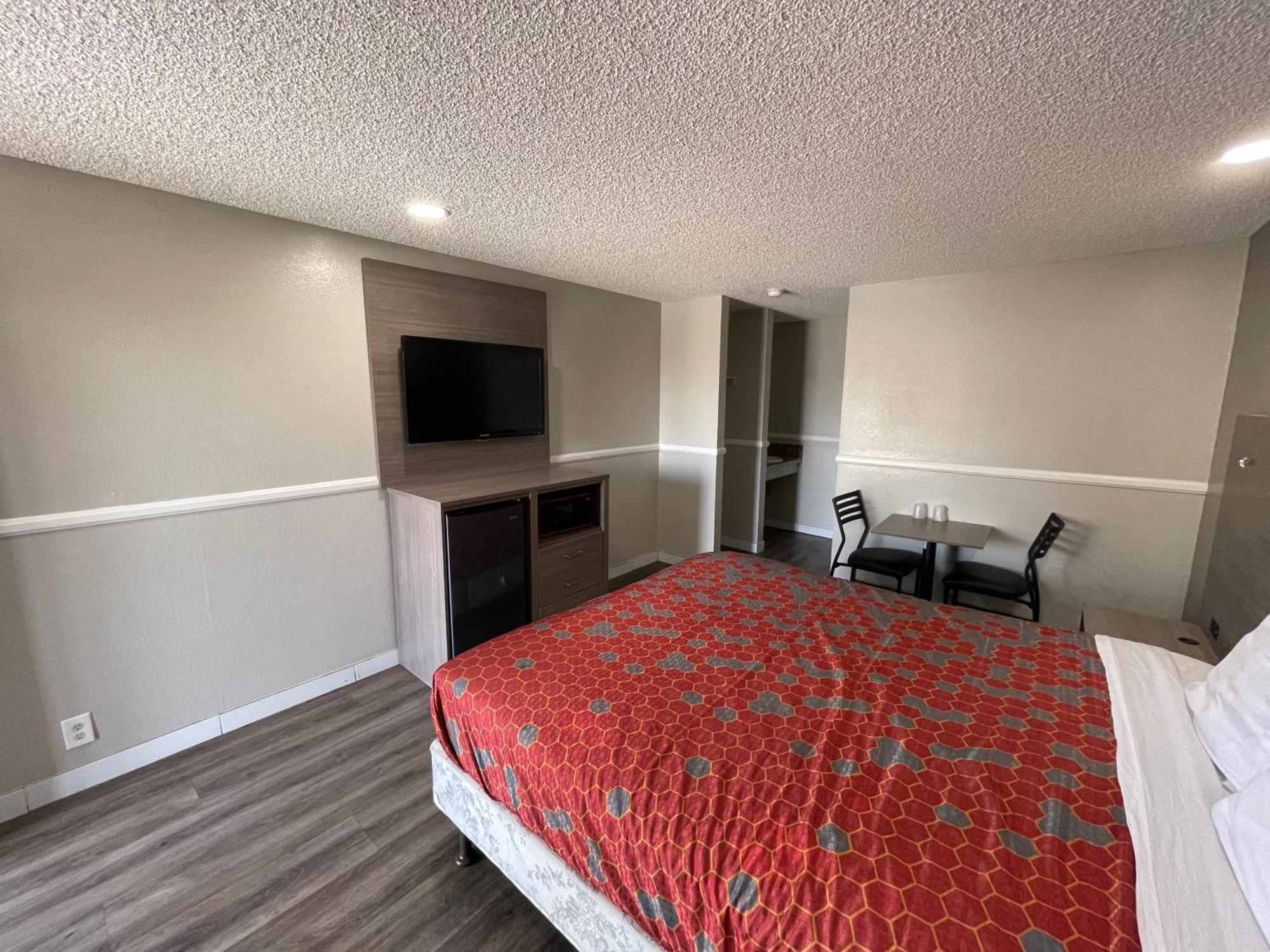 Simplestay Suites - Downtown San Bernardino Zewnętrze zdjęcie