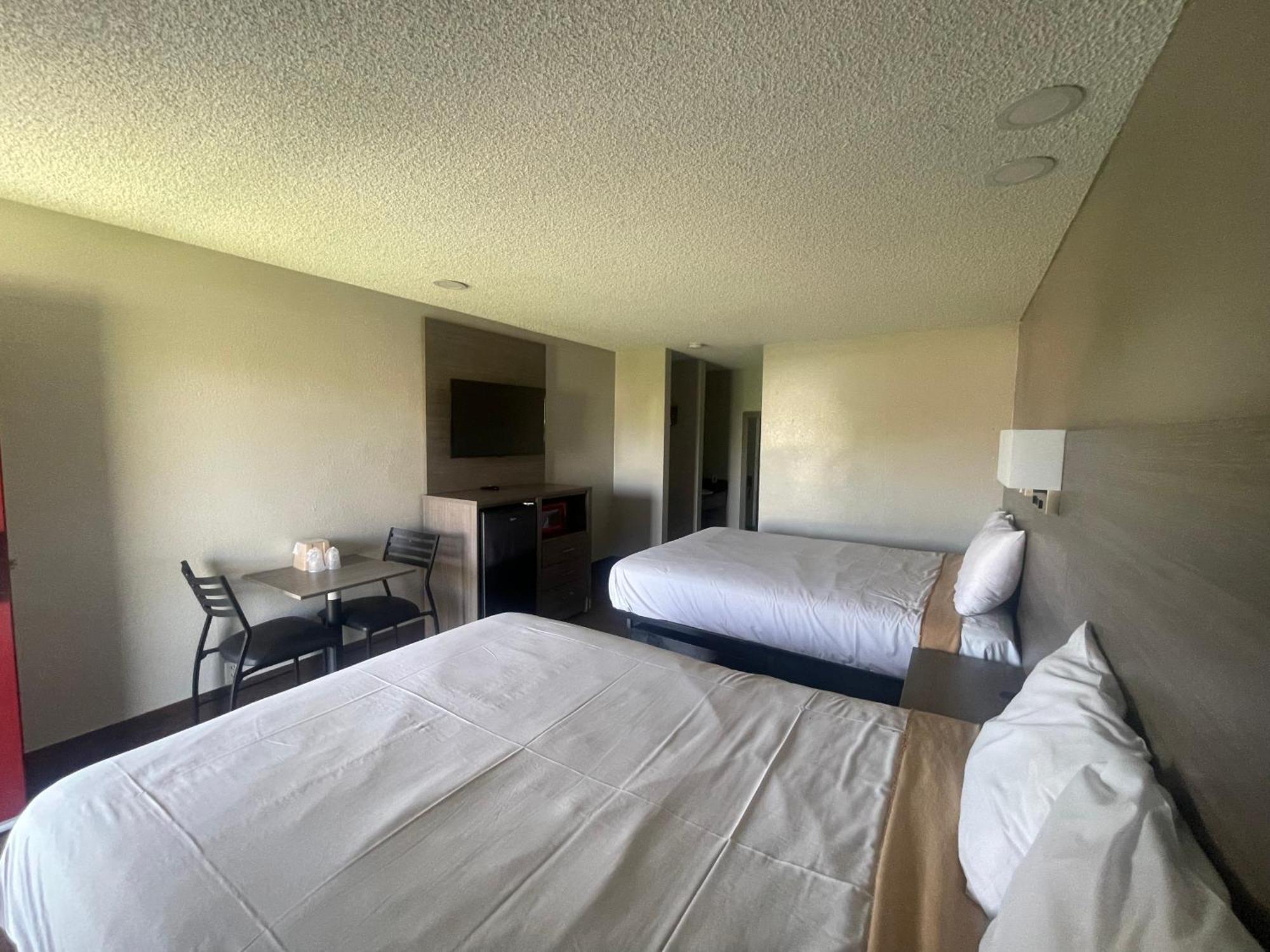 Simplestay Suites - Downtown San Bernardino Zewnętrze zdjęcie