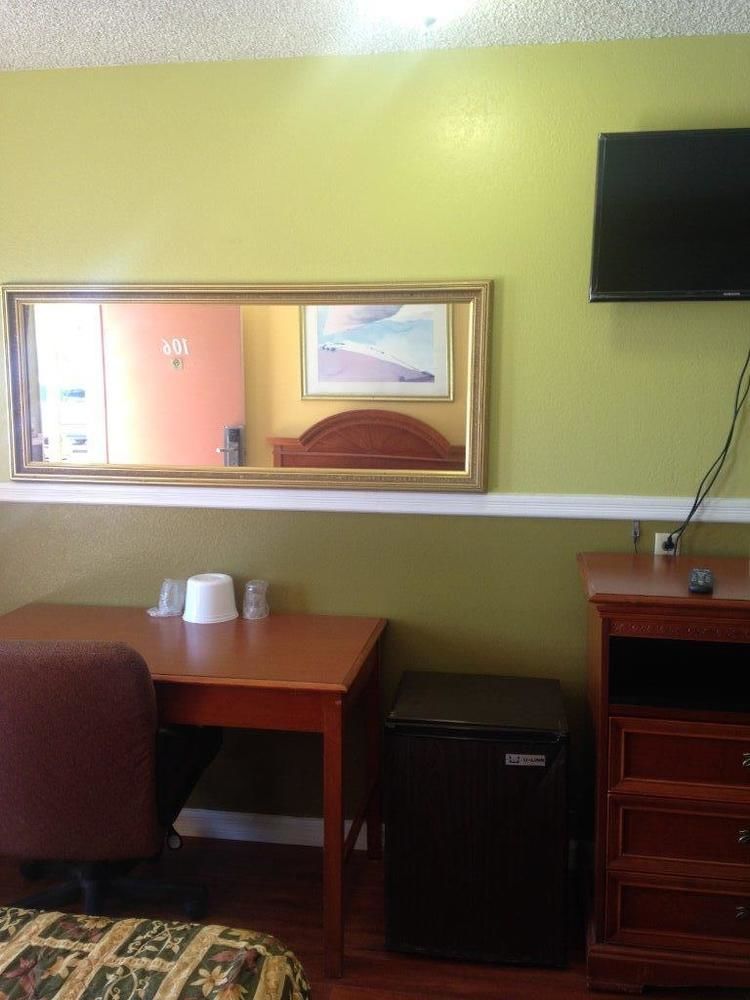 Simplestay Suites - Downtown San Bernardino Zewnętrze zdjęcie